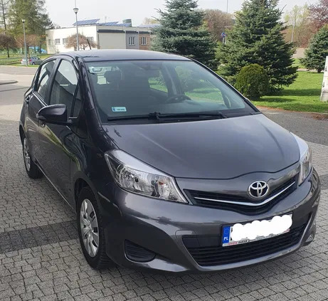 jasło Toyota Yaris cena 19900 przebieg: 207252, rok produkcji 2012 z Jasło